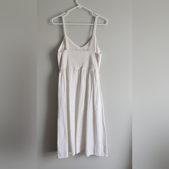 Old Navy Linen Dress - Picture 2 of 7